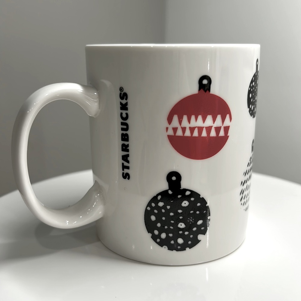 2016 Starbucks Holiday white mug with ornaments 12oz
